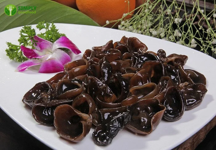 Các loại rau củ quả tươi ngon, an toàn, sẵn sàng chế biến món ăn dinh dưỡng.