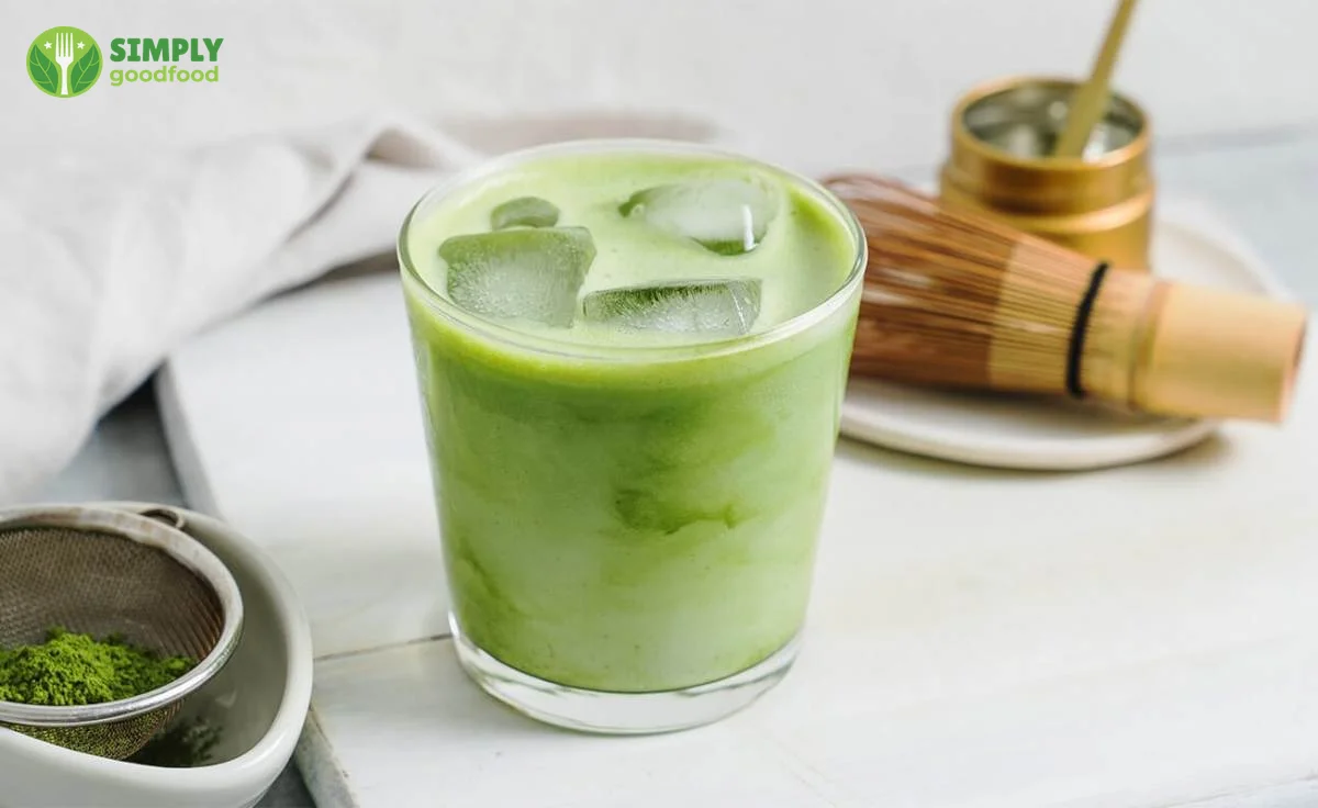 Matcha latte thơm ngon, thức uống tốt cho sức khỏe, bí quyết sống thọ của người Nhật.